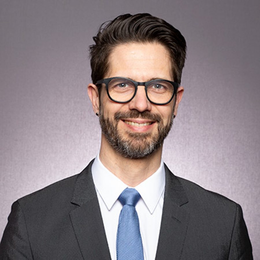 Michael-Schuetz-Portrait-400x400